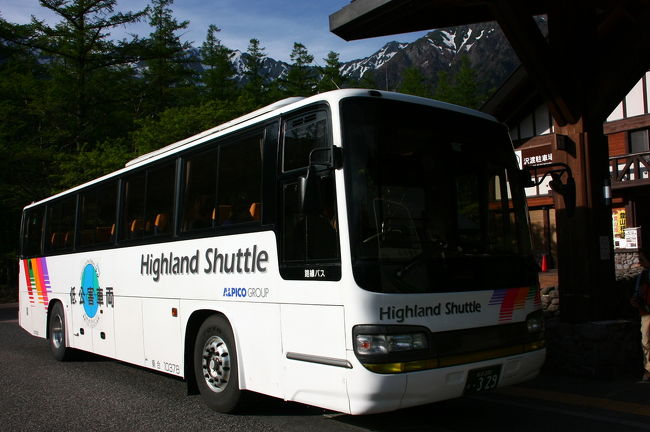 そして、沢渡行き最終のアルピコバス。<br /><br /><br />新島々までだったら、さらにこの1時間後が最終だけれど、なぜかいつもこれを目標にしてしまっている。。。