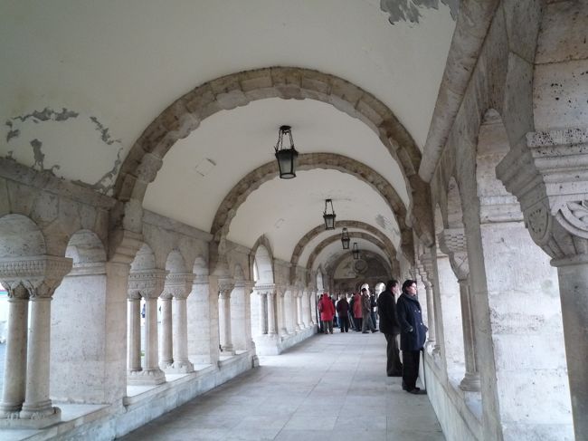 皆さんも美しい街並みを眺めております。