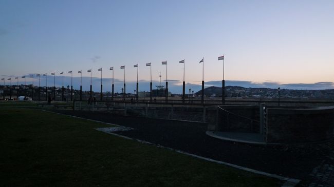 ハンガリーの国旗がたくさん。<br /><br />何でだろうと思ってたら、翌々日が独立記念日だったからなのです。