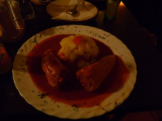 夕飯はパプリカの肉詰め！<br /><br />美味！