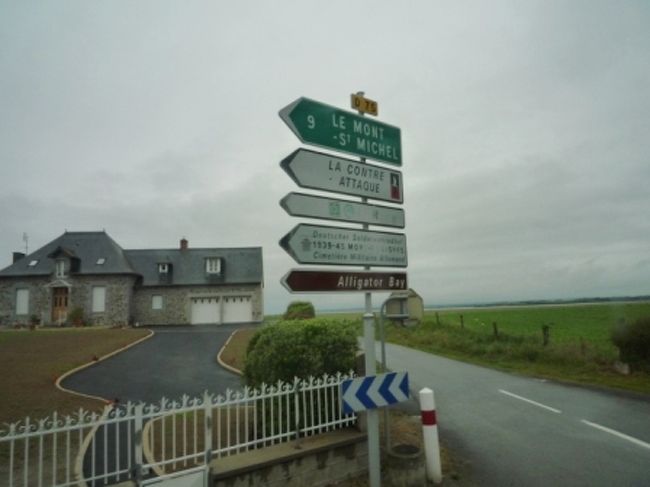 モン・サン・ミシェルは、あっちだって〜！