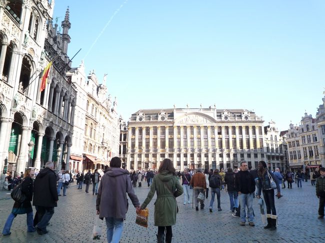 ブリュッセル到着後、ホテルに荷物を置いてグラン・プラスへ！