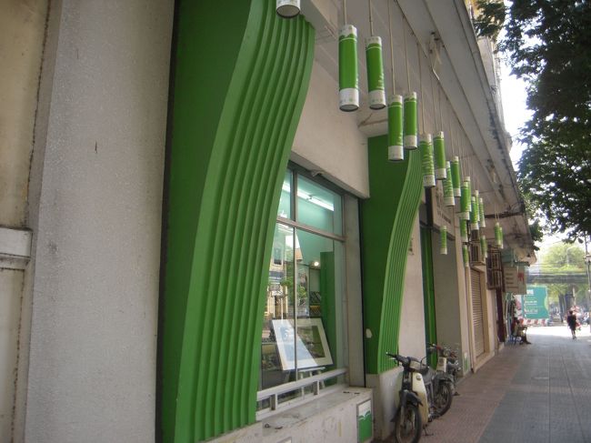 かわいい建物！<br />ギャラリーかな？