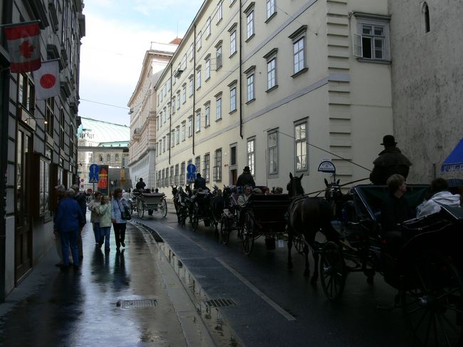 馬車の行列。。。