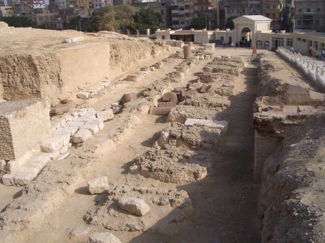 柱以外の部分は、このような遺跡。