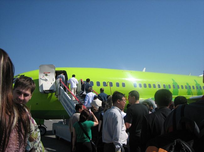 真新しいシベリア航空で<br /><br />中国瀋陽経由で帰ります。