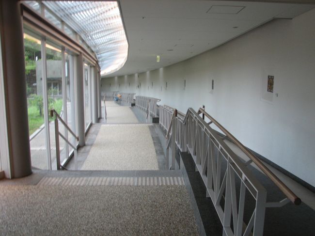 早めにチェックインしアクアパレスへ向かいます。プールとジャグジーが充実しています。