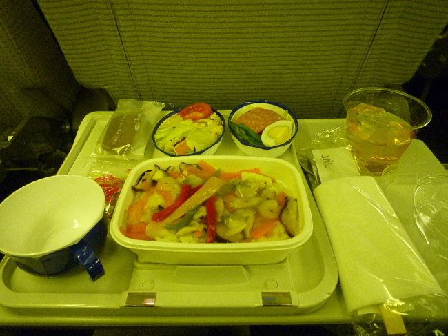 母は魚をチョイス。…なんかこっちの方が美味しそうでした…（魚介類ダメだけど…