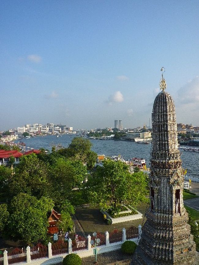 しかし！！<br />風景を撮るためなら体力削ってでも、汗かいても上ります…！！！