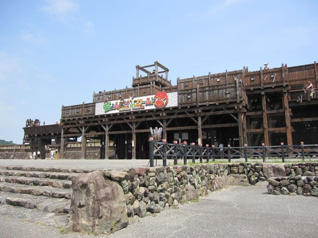 ガイドブックで初めて知った、ちょんまげワールド（伊勢・安土桃山文化村）に行ってみました。<br /><br />この地区では志摩スペイン村や鈴鹿サーキットが有名ですが、こんな場所もあるんですね。