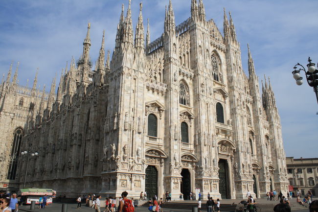 ミラノのドウオーモは素晴らしい建物です。