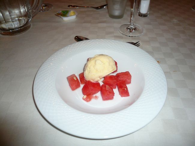 デザートでお口の中をさっぱりと。