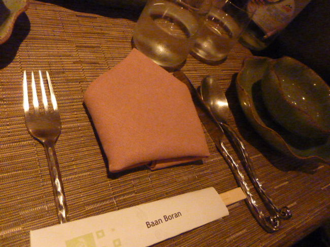 Rue De Montpensier メトロ・ピラミデ駅が近い。<br />ここも現地人ばかりで、観光客は皆無。<br />