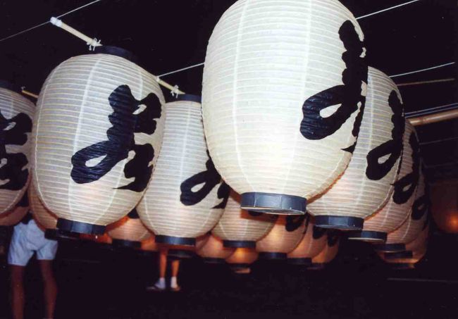 提灯がこんな間近に！