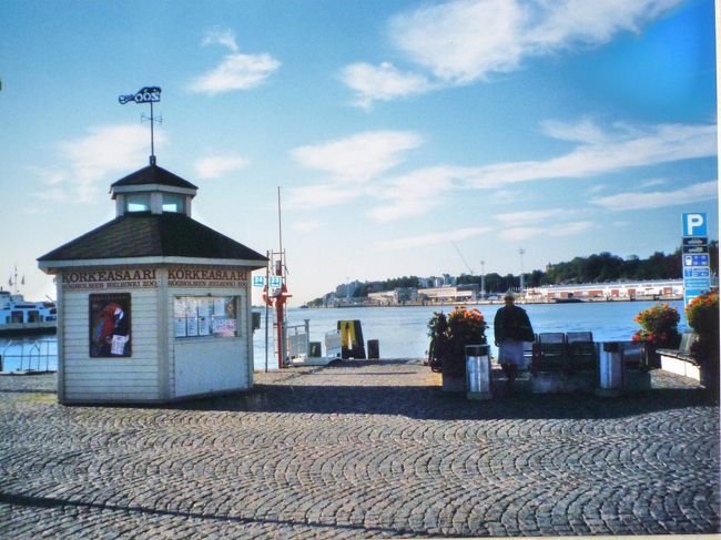 ヘルシンキの街角、マーケット広場。