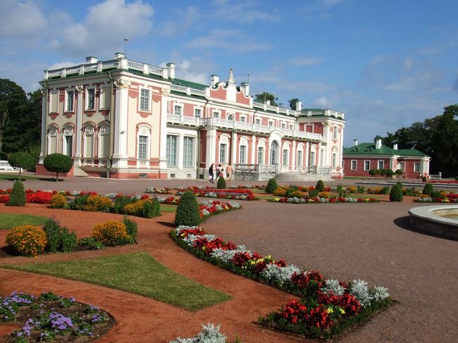 カドリオルク美術館です。<br />この建物と庭が見てみたかったんです。