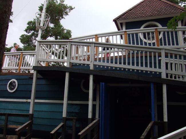 パパの船。もちろん中に入れます。