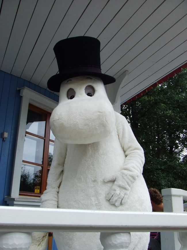 カメラを向けると、みんなポーズを取ってくれます。<br />（ポーズより、シャッターが早かった。。）