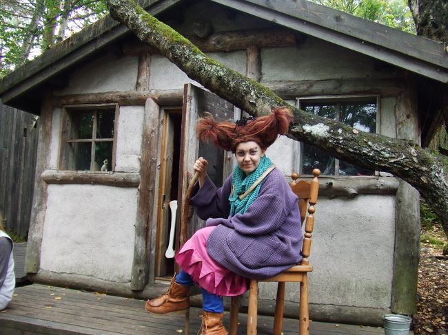 園内を散策していると、こんな方も。