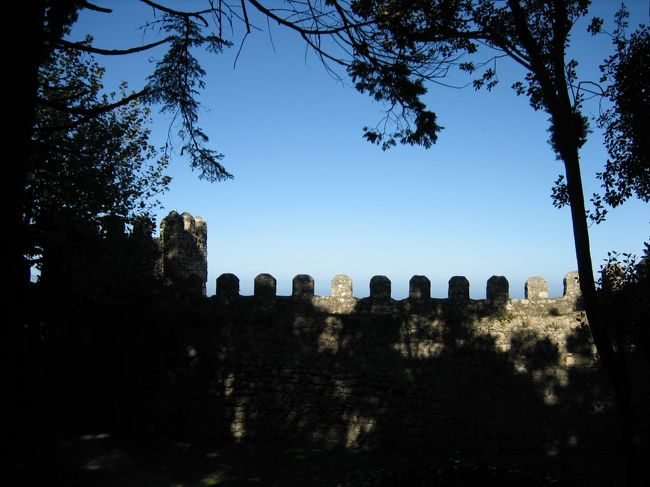 城壁が見えてきました。<br />