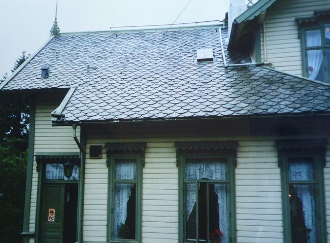 　グリーグの家、夏しか居住しなかったのでサマーハウスと呼ばれるそう。