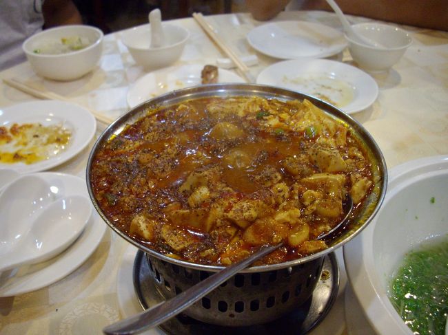 マーボー豆腐今回はしょっぱくておいしくなかった。これが食べたかったのに残念<br /><br />メインがおいしくなかったので、次は行こうか考えますね