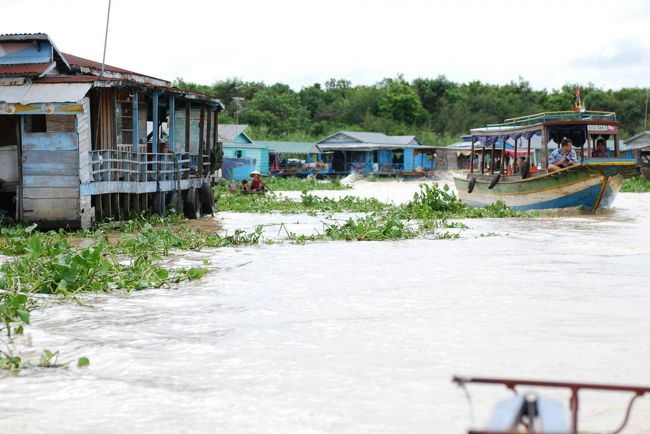 ボートクルーズの始まりです。