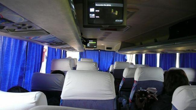 バスはこのように、とてもゆったりとした作りのもの。<br />ブラジルなどのものと比べると、さすがに少し古さを感じますが、十分満足です。