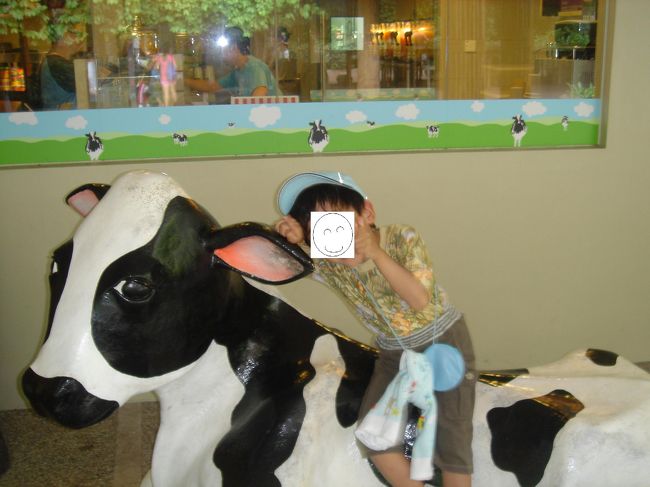 「動物園面白かった？」<br /><br />「うん　動物園のプールが一番面白かった」<br /><br />「・・・・」