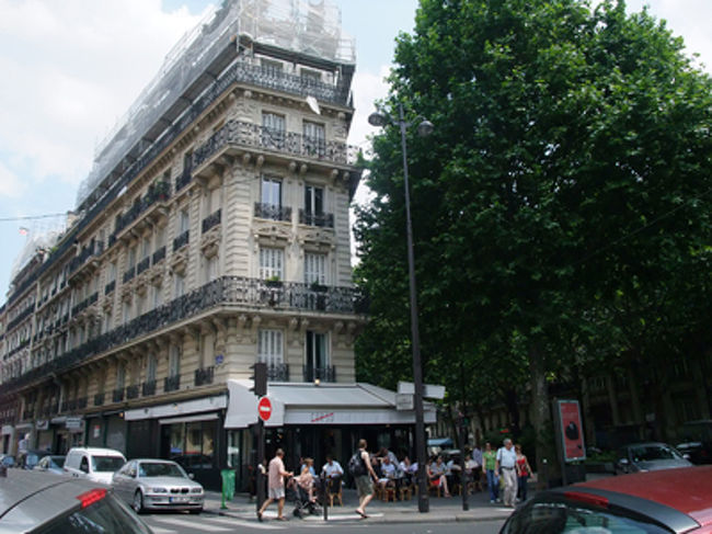 このへんで曲がってみようかな。