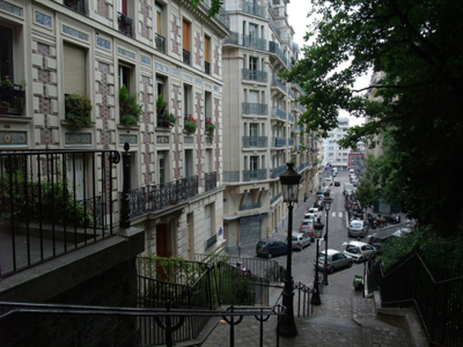 帰るにはまだまだくだる。