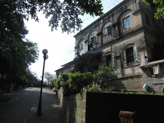 北に散らばる洋館は雰囲気出ています。<br />ここら辺は観光客も少なく、落ち着いて散策できます。