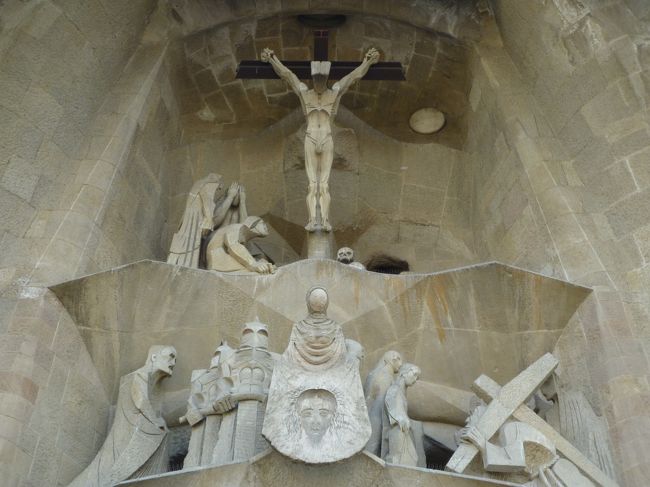 個人的には生誕の方が好きですが、こちらはこちらで面白いです。