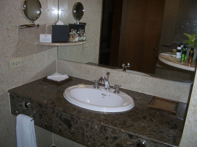 こんなバスルーム。