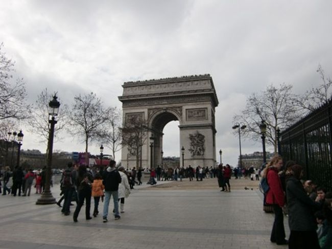 続いては、凱旋門。