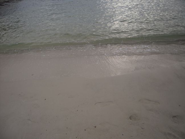 海はキレイ・・・なのかな？（日本よりは、ってかんじか。）