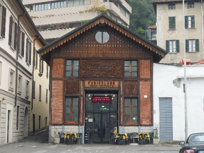 ケーブルカーにも乗りました。