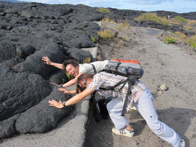 さっきの道路の行き止まりまで戻って、おきまりの。。。<br /><br />ちなみにここ、「Dead End」と呼ばれています。<br />まさにEndです。。