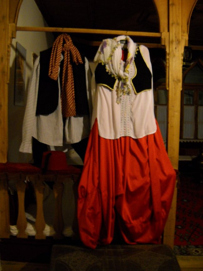 民族衣装も飾られていました。
