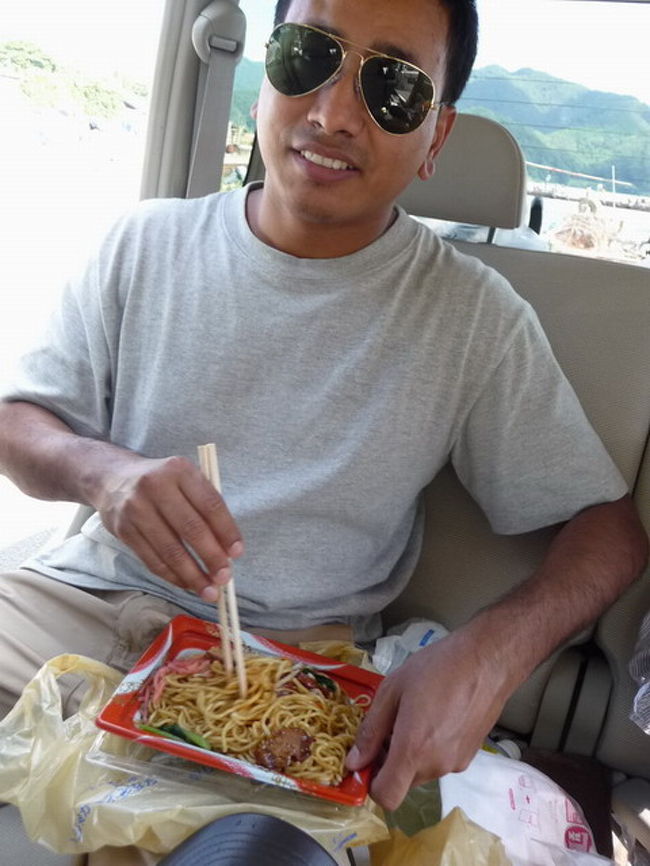 とりあえずお昼にします・・・