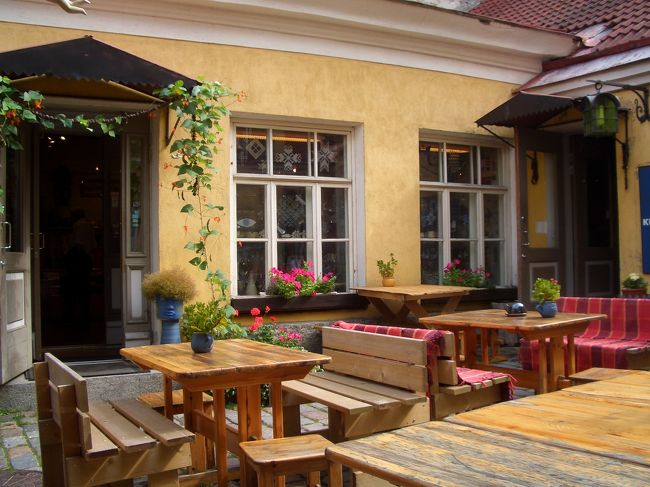 Bogapott(ｶﾌｪ)<br />ここのｶﾌｪはめっちゃおすすめです！<br />ﾃﾗｽも中もお洒落で、旧市街にしてはﾒﾆｭｰも良心的な値段で、種類豊富。