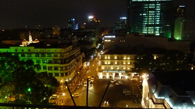 「夜景のきれいなバーで一杯」って事で、カラベルのバーへ。<br />ここでもまったりしたいな〜。<br />