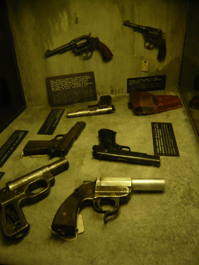 使い古した感じがより恐ろしいです。