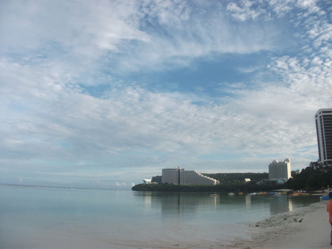 朝６時。早速ビーチを散歩。