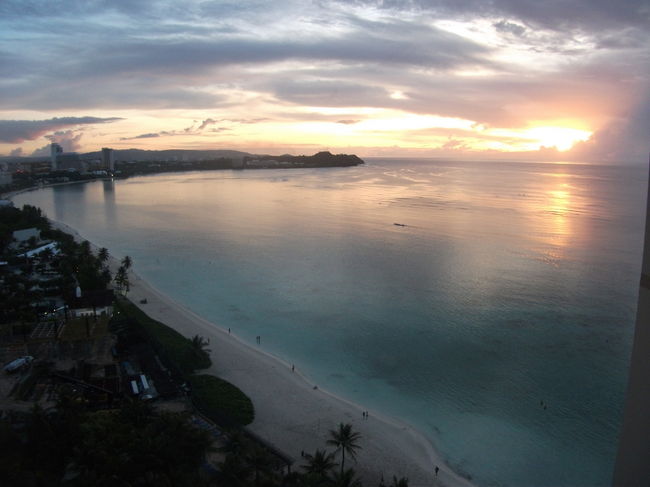 夕日がきれいなタモン湾