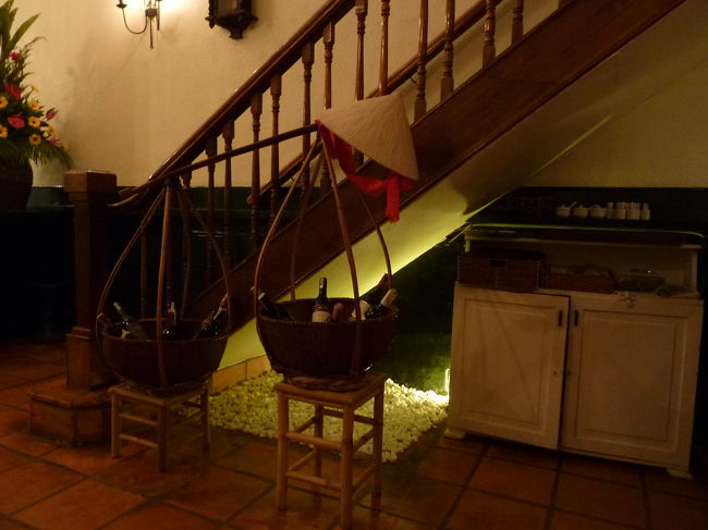 さりげなくベトナムらしい飾りつけが趣味が良いですね。