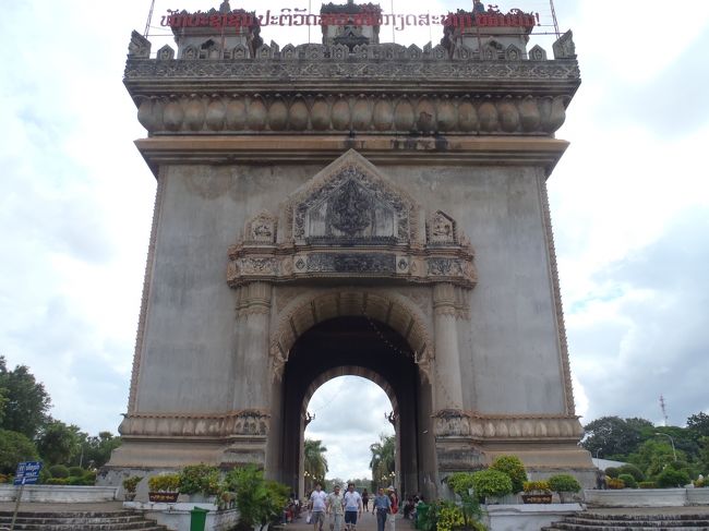 近寄るとけっこう圧倒。