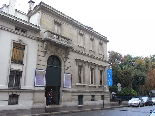 静かな美術館で<br />絵が語りかけてくる<br />ちいさなちいさな声に<br />耳を傾ける。<br />今日はそんな一日でした。