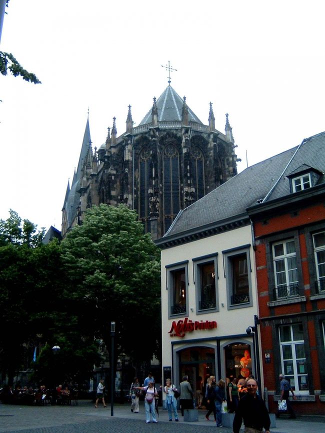 ヨーロッパ風大聖堂 ヨーロッパの美しい大聖堂 | UNIPHOTO PRESS ユニフォトプレス