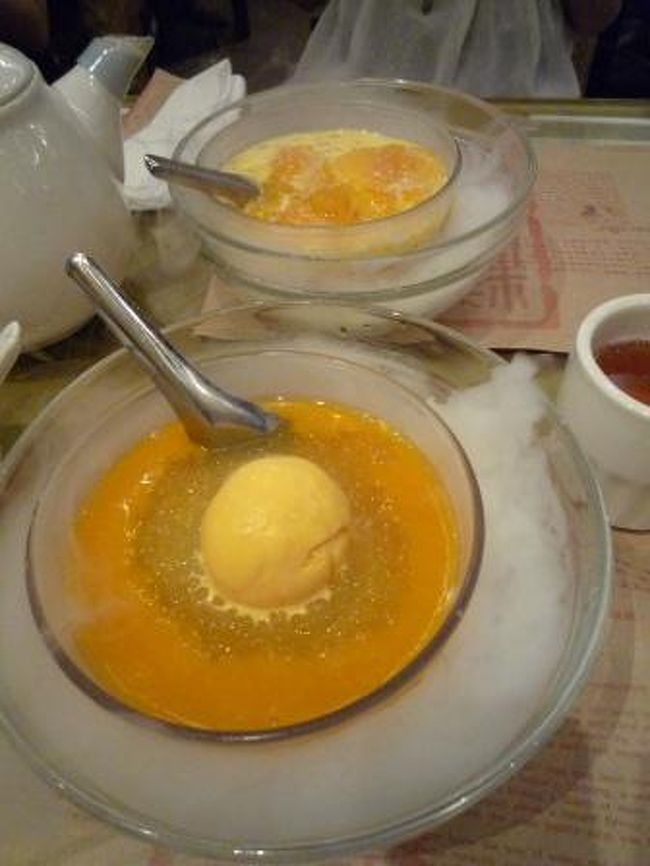 スウィーツはもちマンゴー系で。<br />プリンはクーポンでもらえるから、違うものね。<br /><br />ひゃ〜！これもめちゃウマッ！！！<br />